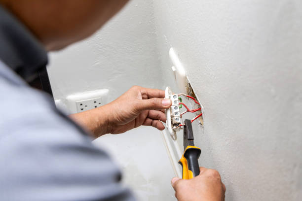 Best Affordable Electrician  in Hypoluxo, FL